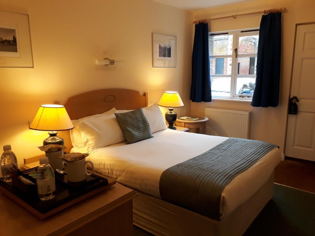 Lynford Hall Hotel Mundford ภายนอก รูปภาพ