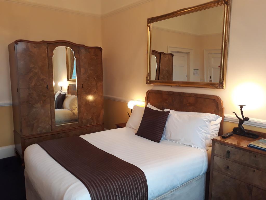 Lynford Hall Hotel Mundford ภายนอก รูปภาพ